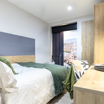 Premium Plus En Suite - Image 1